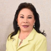 perfil-dra-maria-luisa-piraquive