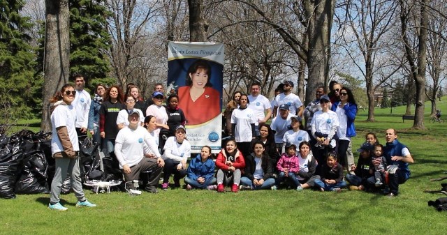 images_fotos_canada_CitiesCanada_Montreal_LastActivities_Ahuntsic_Park_2018_Ahuntsic_Park_2018_1-20250515-195218