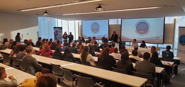 images_fotos_canada_CitiesCanada_Montreal_LastActivities_DespertaEmpMTL2019_DespertaEmpMTL2019_2-20250515-195148